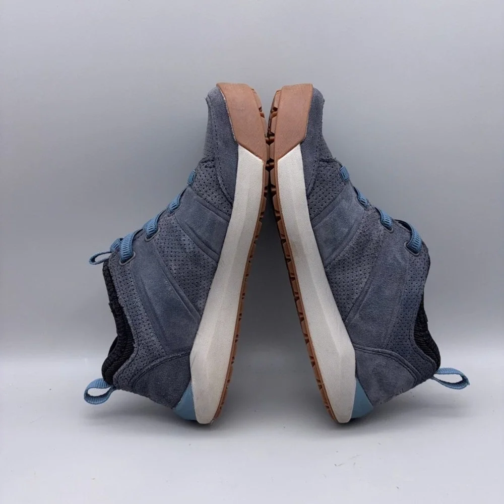 LL Bean Shoes Women 7 Gray Suede Perforated Outdoor Vista Low Lace Sneakers